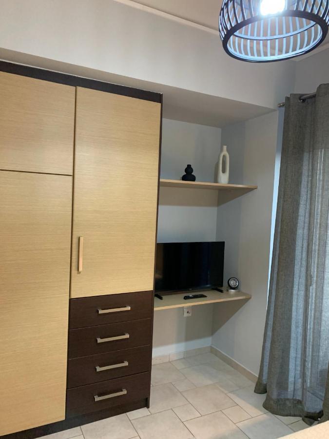 Hommie Apartment Amaliada Eksteriør bilde