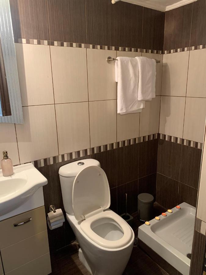 Hommie Apartment Amaliada Eksteriør bilde